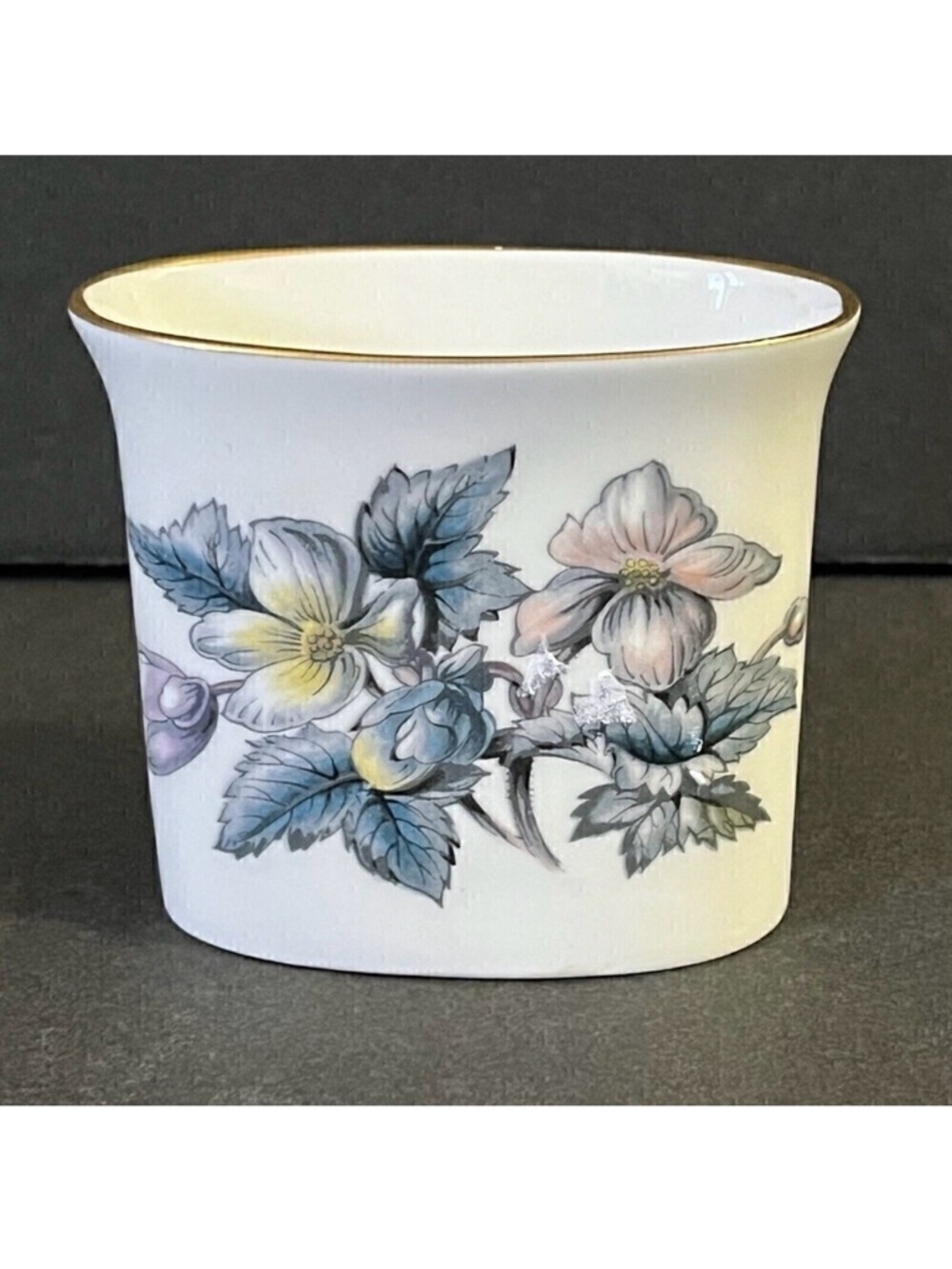 Romantic Floral Small Vase Vanity Desk Makeup Pen Toothpick Paint Brush Holder